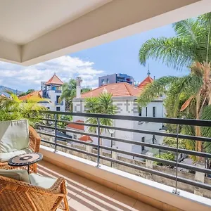 https://lovely-apartment-at-the-best-location-in-funchal.madeira-islandshotels.com